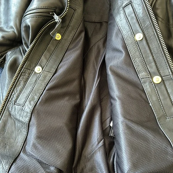 First classic leather jacket NWT - Picture 12 of 14